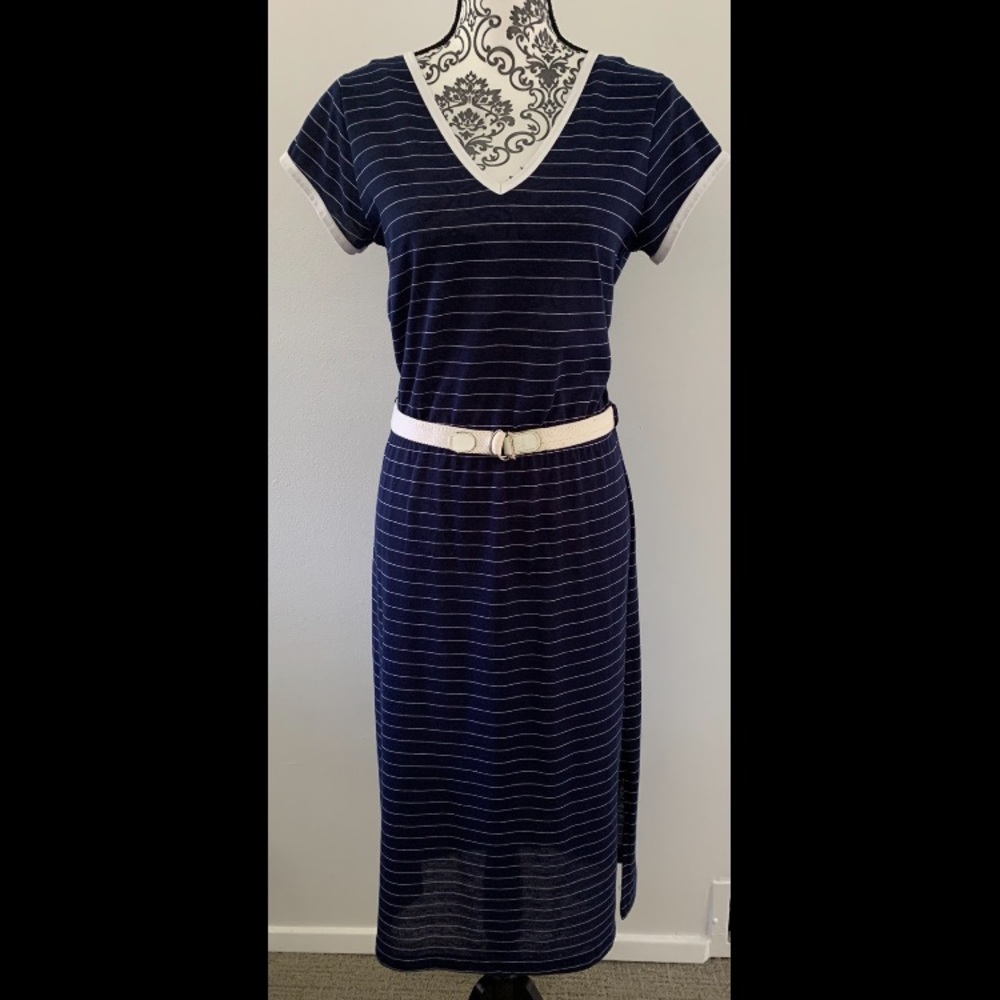 80s V Neck Long Blue/White Striped Dress With Slit Up Left Leg Original Belt